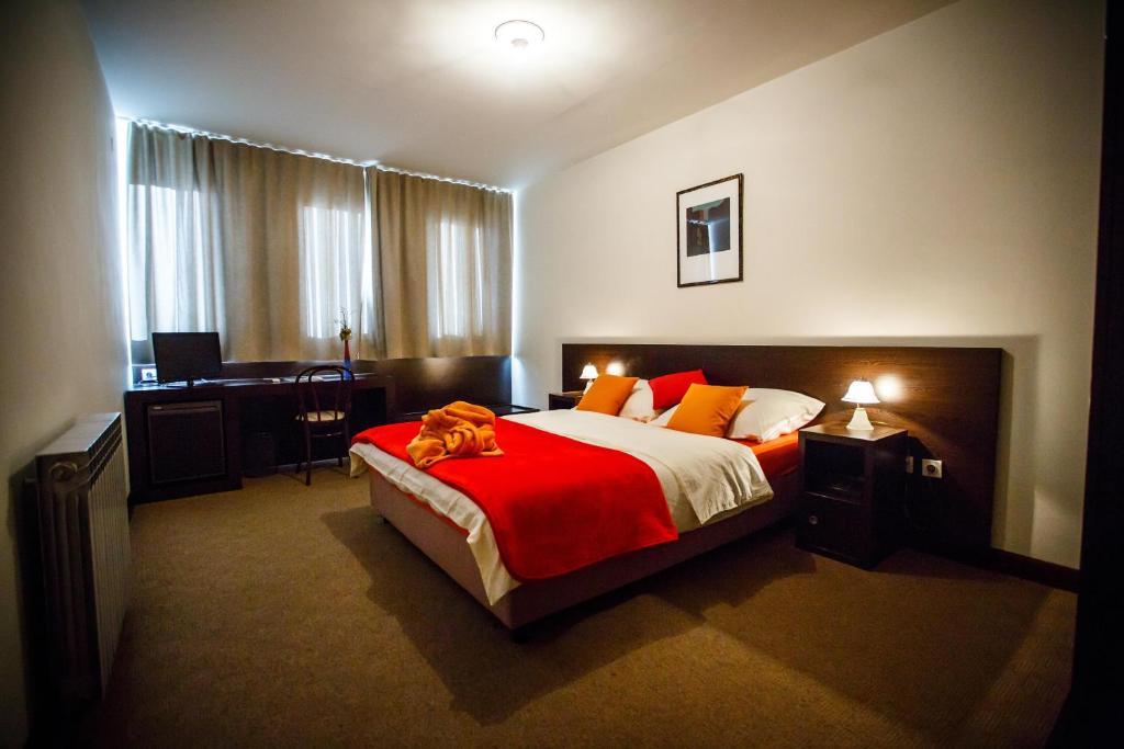 Hotel Sv. Mihovil Trilj Δωμάτιο φωτογραφία