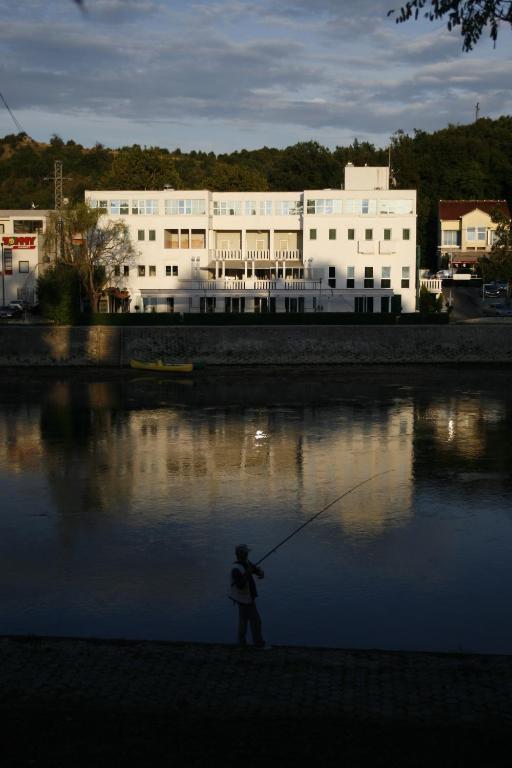 Hotel Sv. Mihovil Trilj Δωμάτιο φωτογραφία